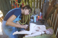 Nathalie - polissage sculpture grès -Gloria
